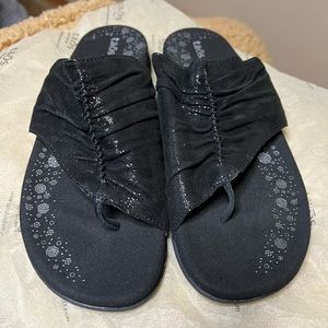 Taos black shimmer sandals 11
